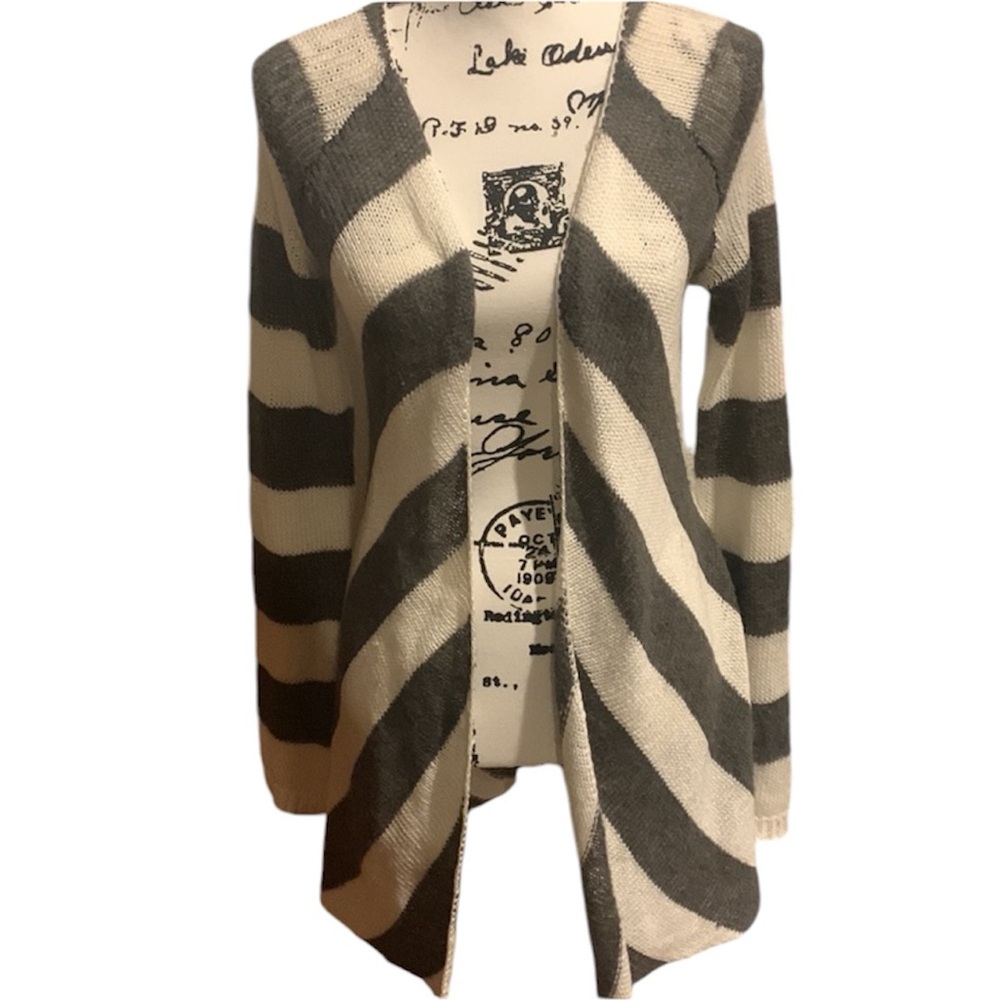 INC Cardigan - Picture 2 of 6